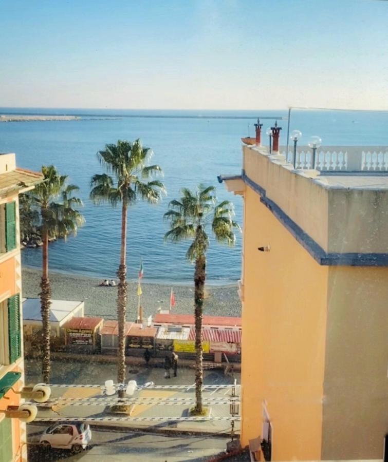 شقة La Finestra Sull'Oasi جنوة المظهر الخارجي الصورة